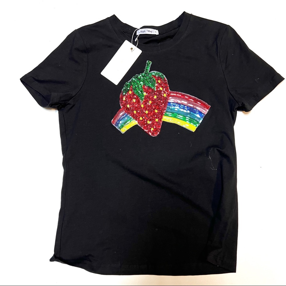 Maybe Wang. Women’s T-shirt. Sz L.  Black with Sequined patterns